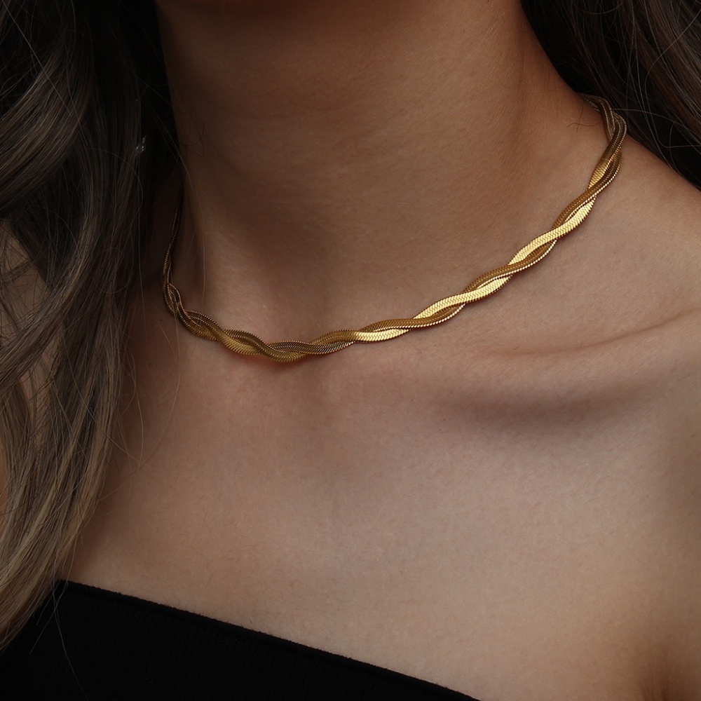 18K Gold Woven Herringbone Snake Chain Necklace